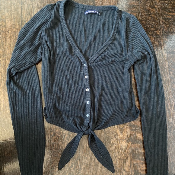 Abercrombie & Fitch long sleeve button down - Picture 2 of 3